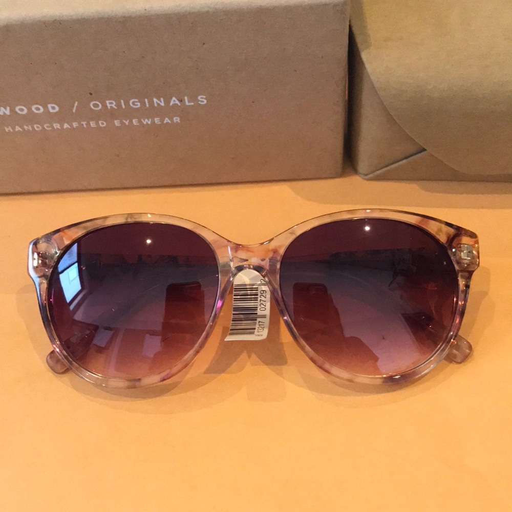 Shwood- Madison Blossom/Rose. Rose Fade